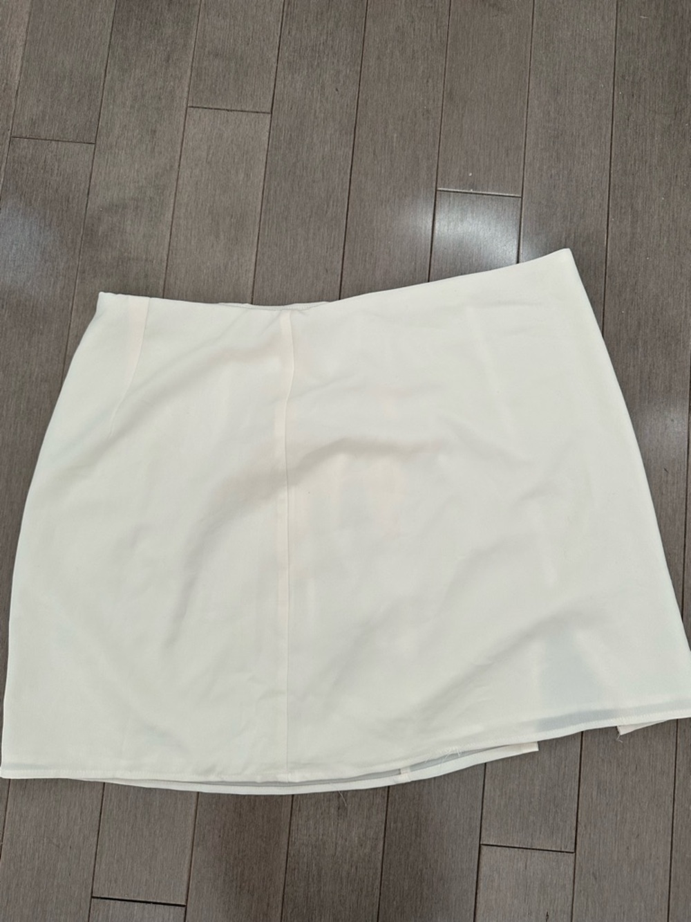 Abercrombie and Fitch White Mini Skirt